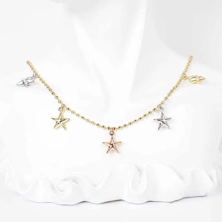قلادة على شكل نجمة من الذهبGold Star Necklace