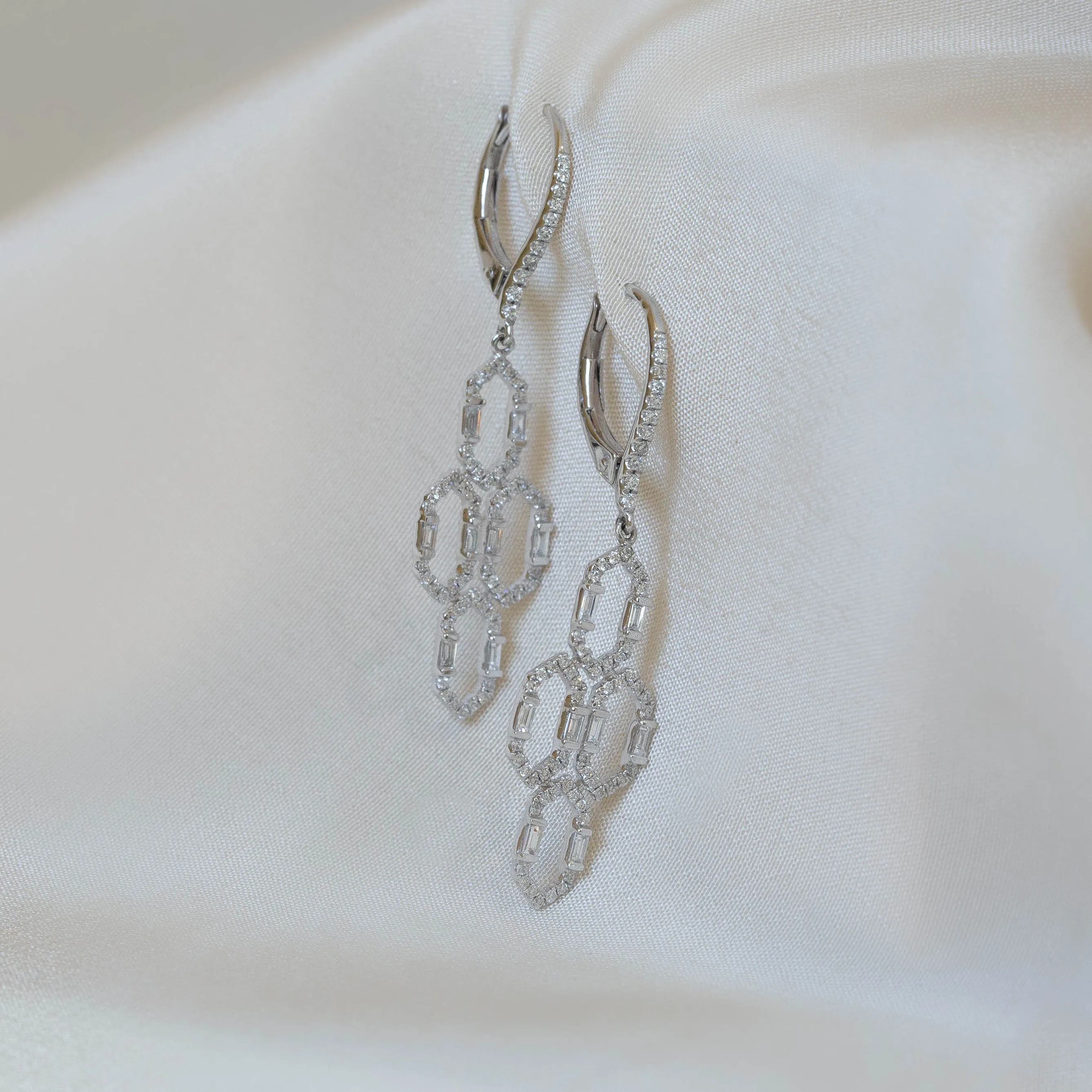 14kw Chandelier Diamond Dangle Earrings