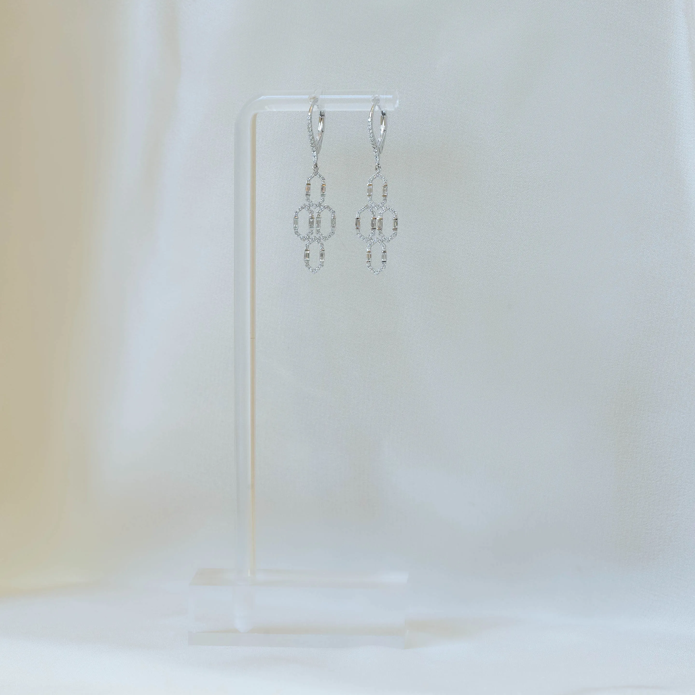 14kw Chandelier Diamond Dangle Earrings
