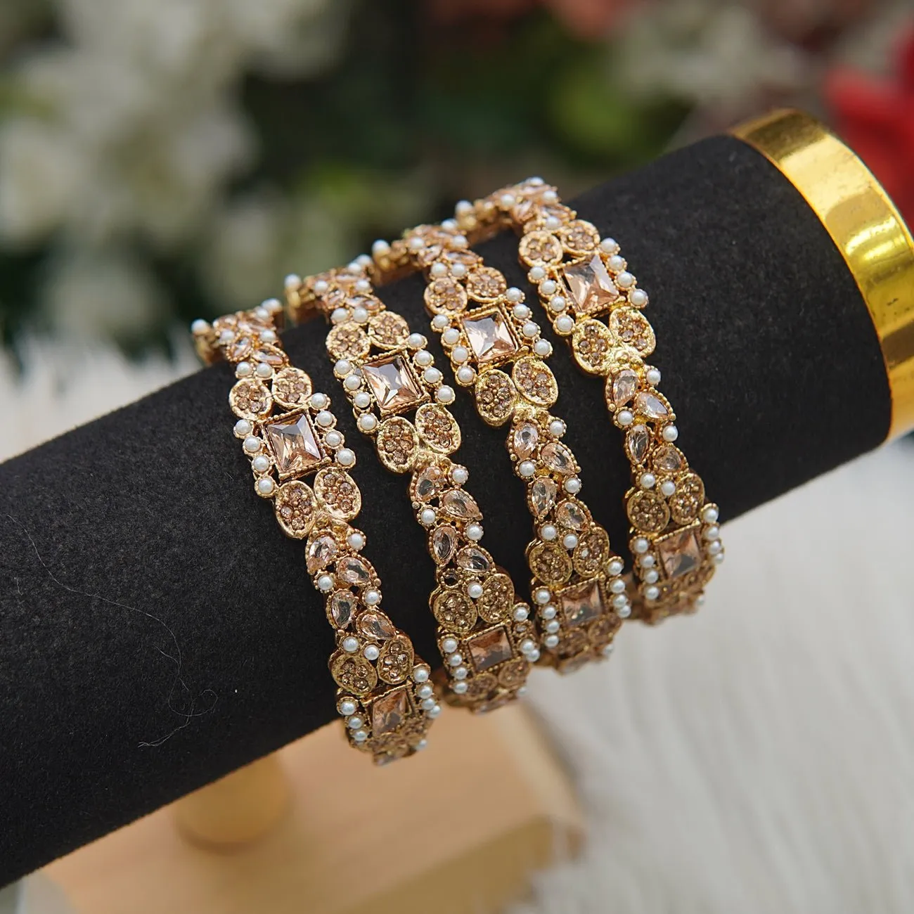 4 Pcs Gemstone Beautiful Bangles Set