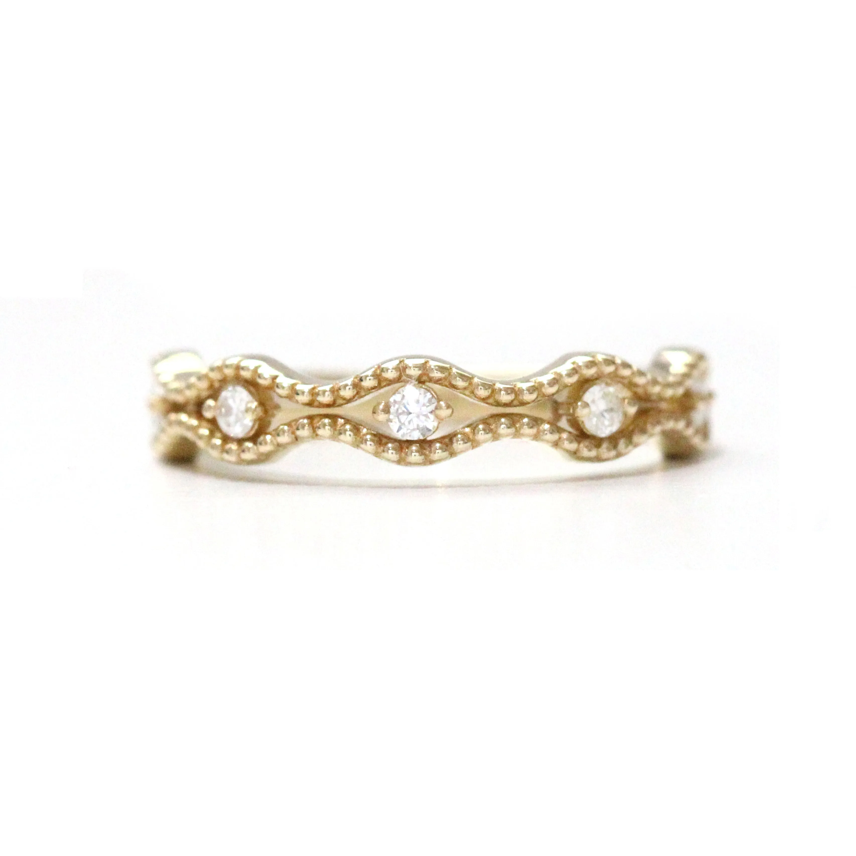 5 Stone Diamond Wavy Double Beaded band