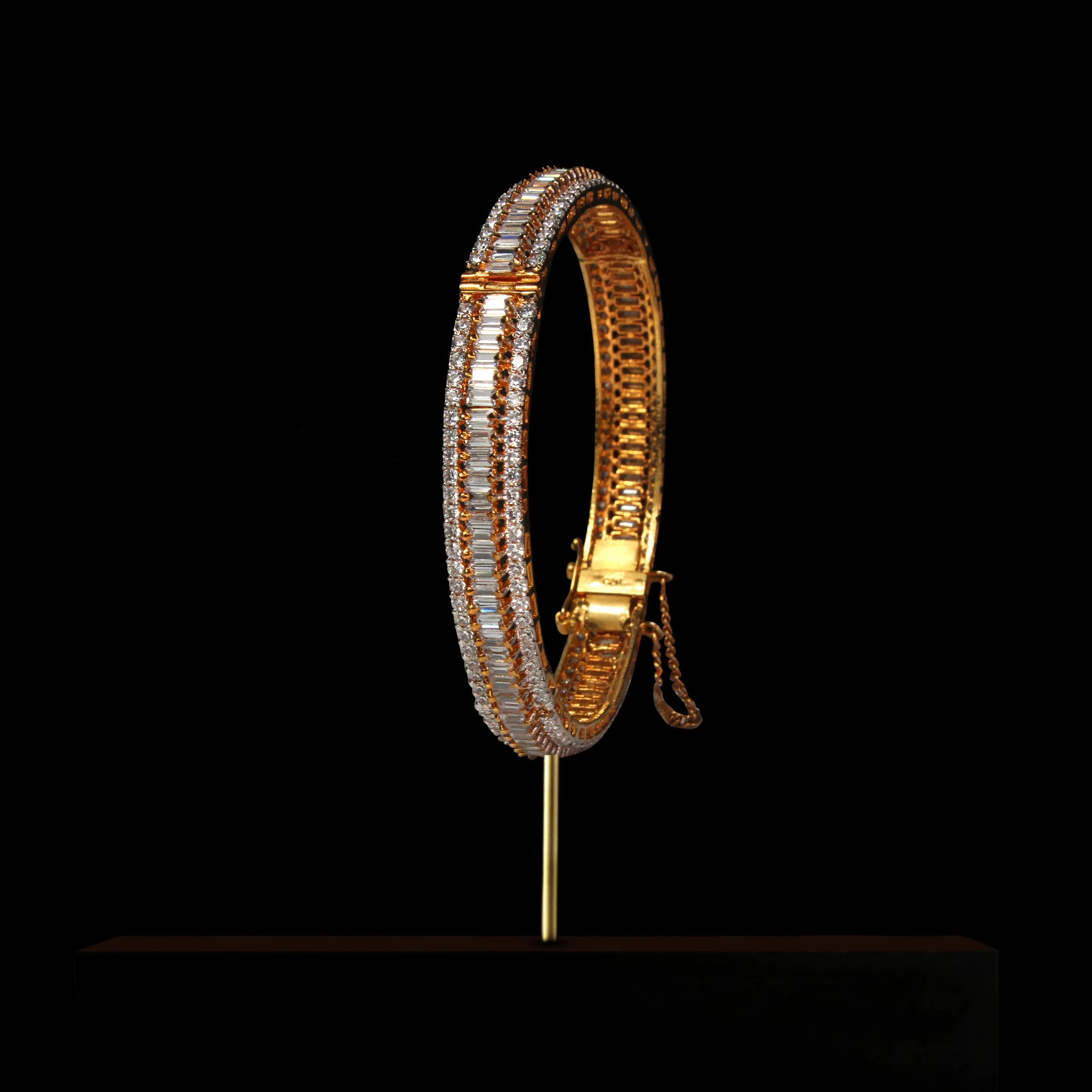 Bangle in Cubic Zircons