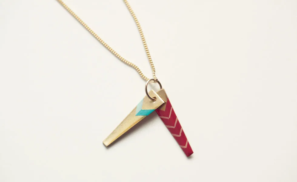 CHEVRON SYMBOLS NECKLACE
