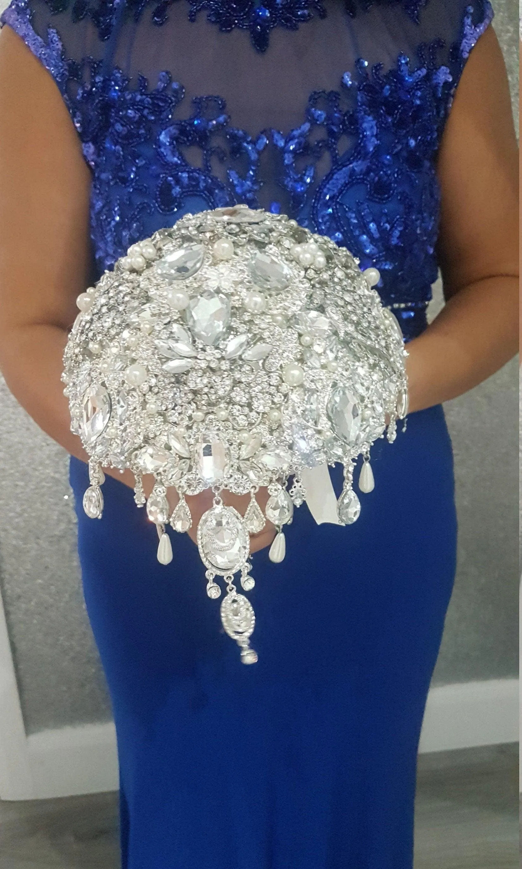 Crystal brooch bouquet, jewel bouquet, alternative Great Gatsby style wedding flowers. by Crystal wedding uk