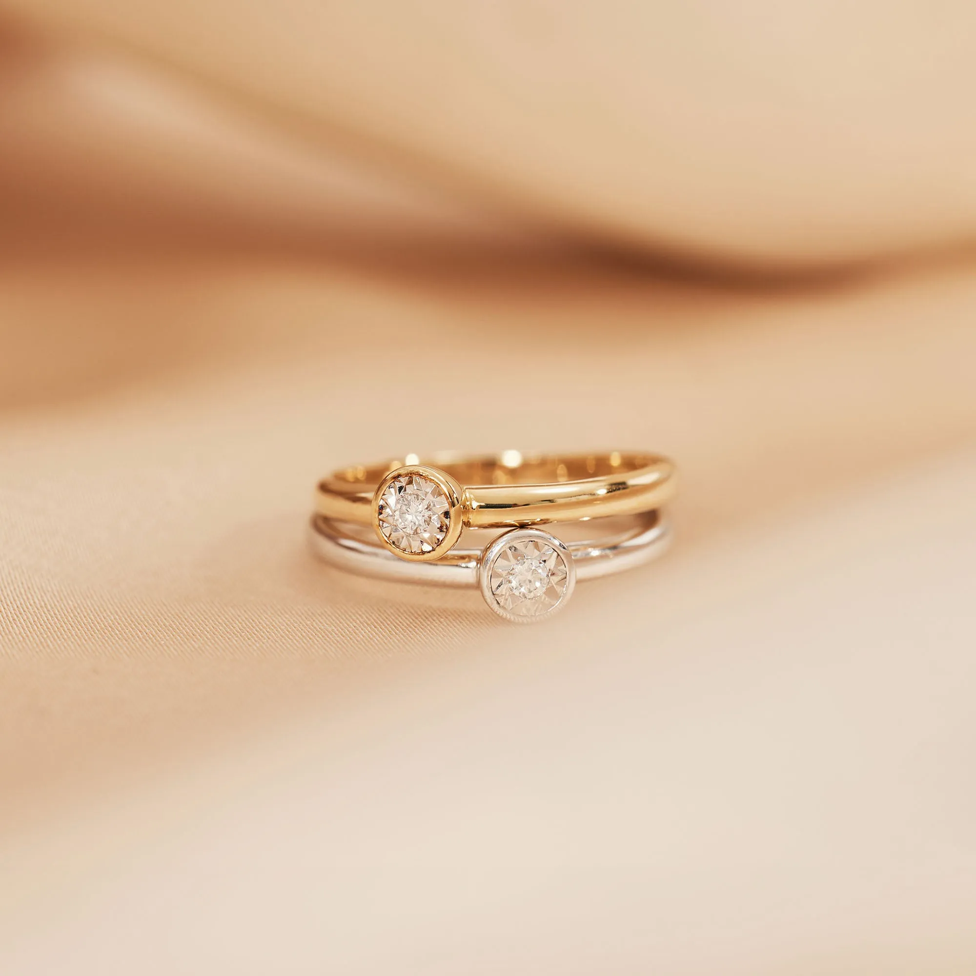 De la Paix Inaya 14 karat white gold ring with diamond 0.03 carat