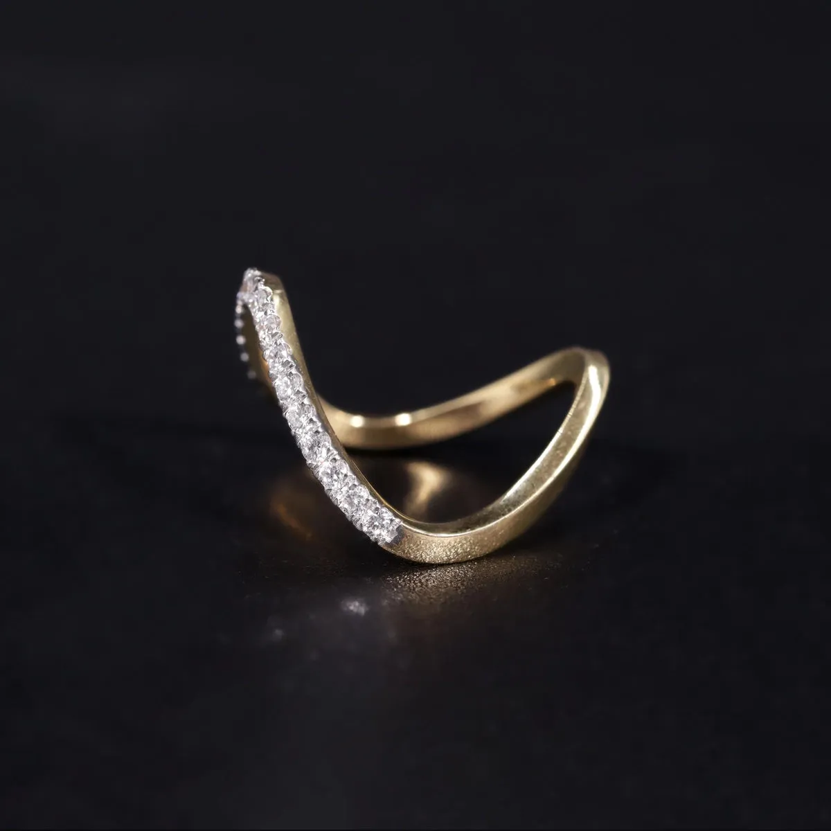 Diamond Vanki Ring