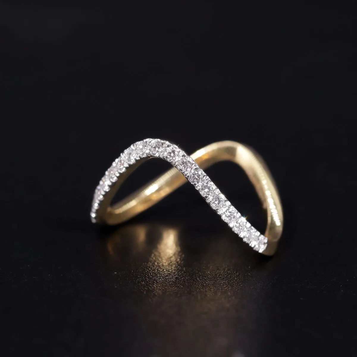 Diamond Vanki Ring