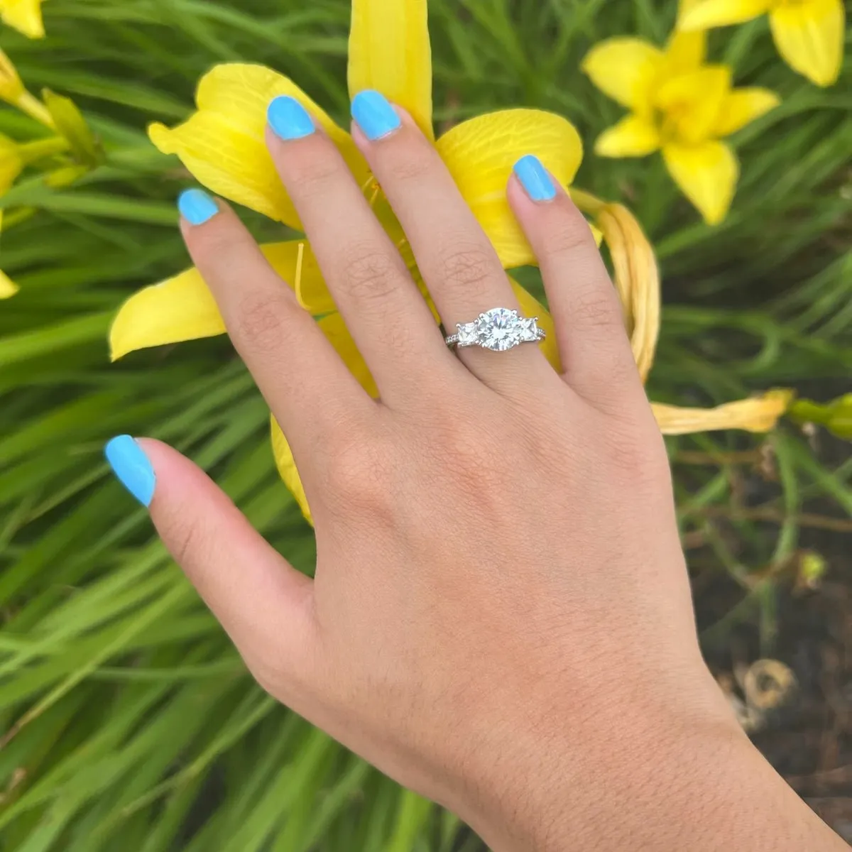 Dietes - GIA Natural Round Diamond Engagement Ring
