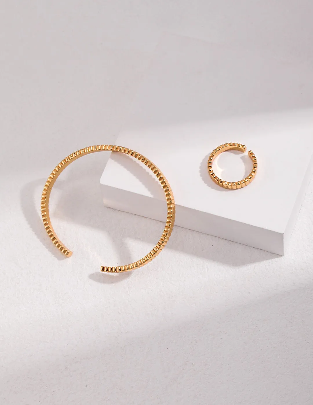 Grid Daily Open Ring in Gold Vermeil
