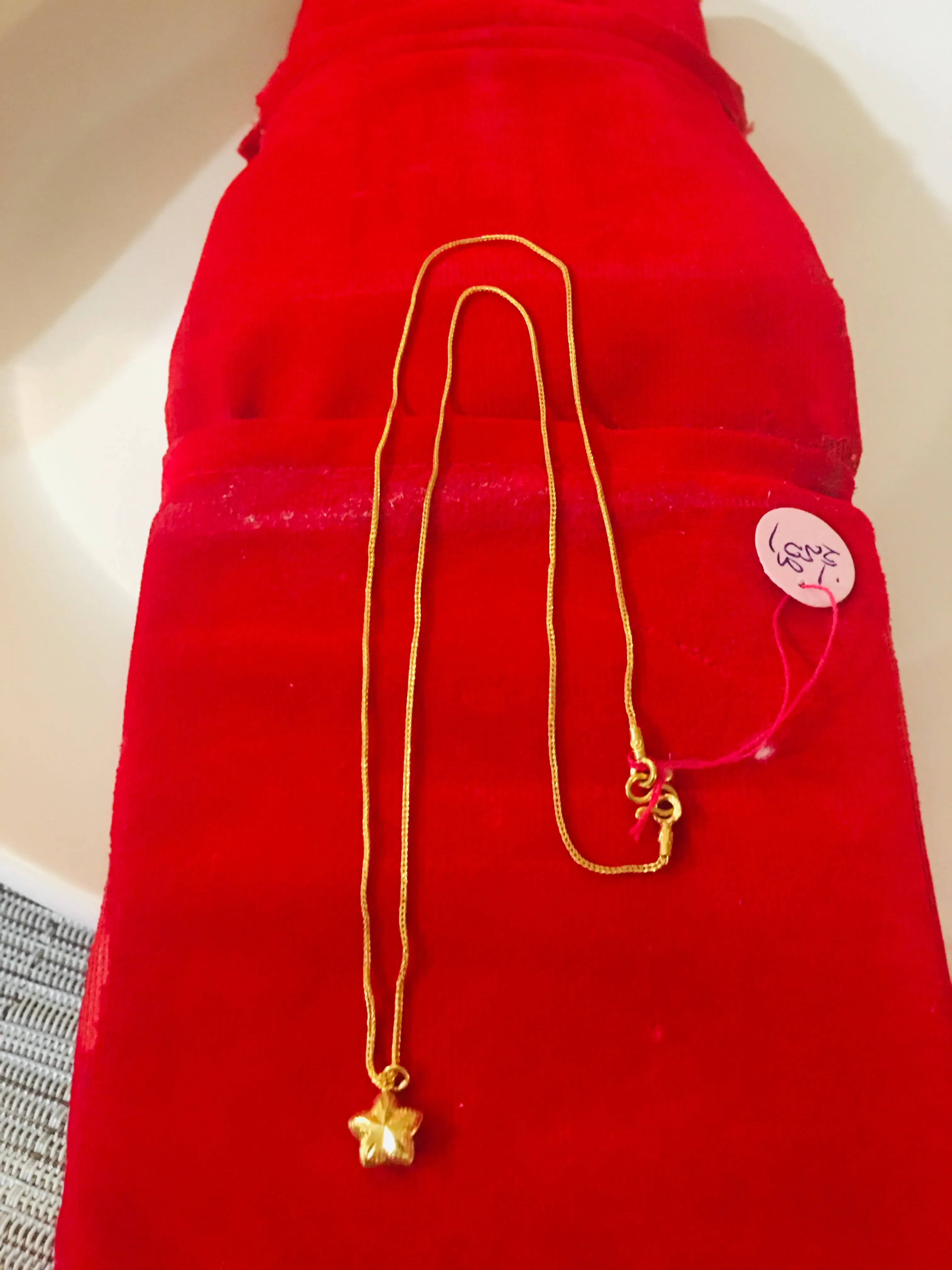 Item no. SP1037 Bangkok 2g. New 16” Necklace with Star  pendant