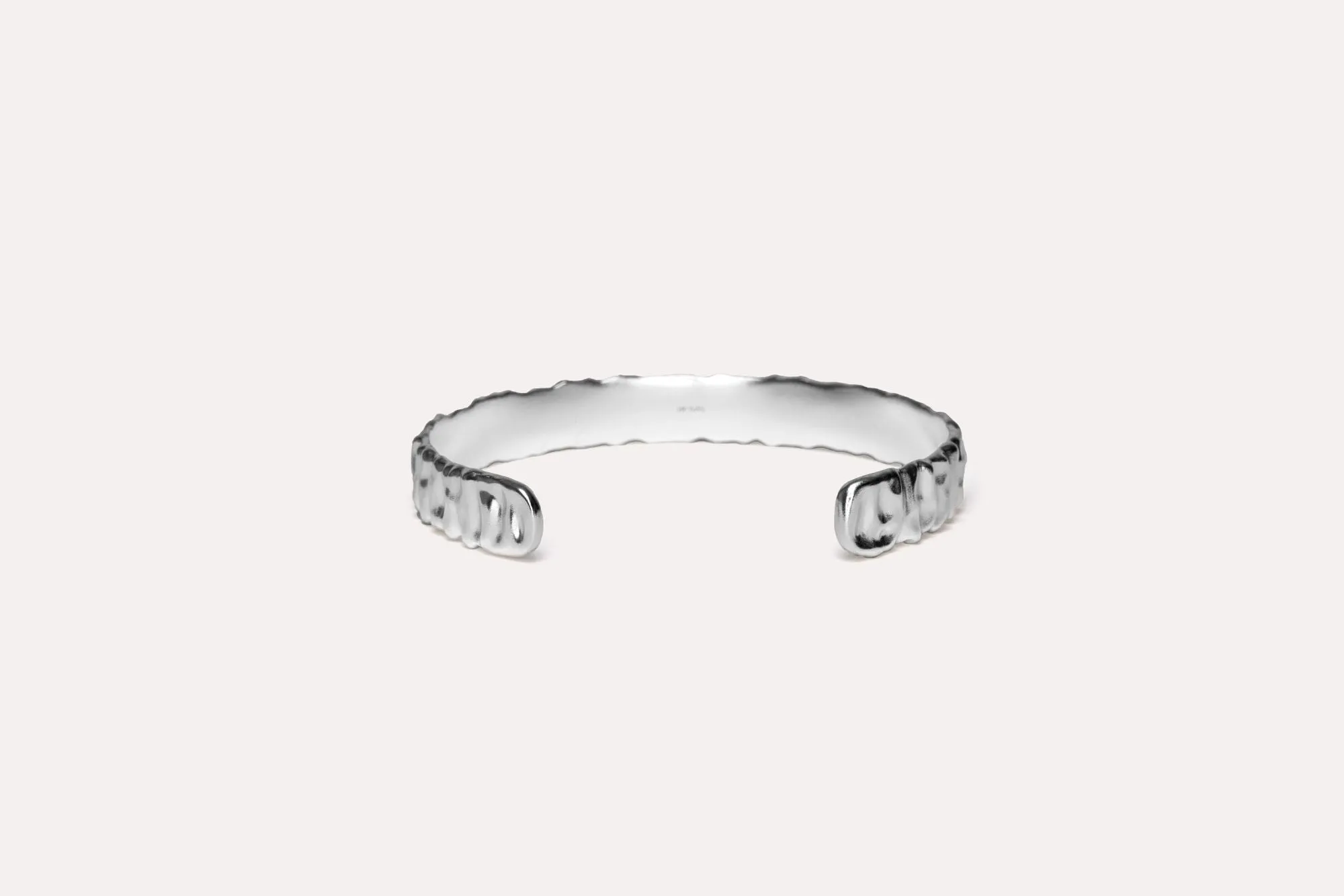 IX Crunchy Bangles