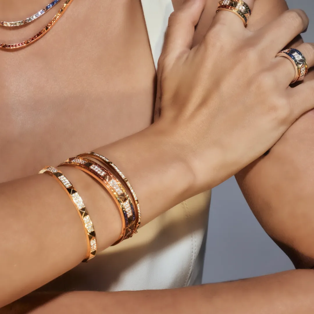 R.08® Une Bangle | 18K Yellow Gold