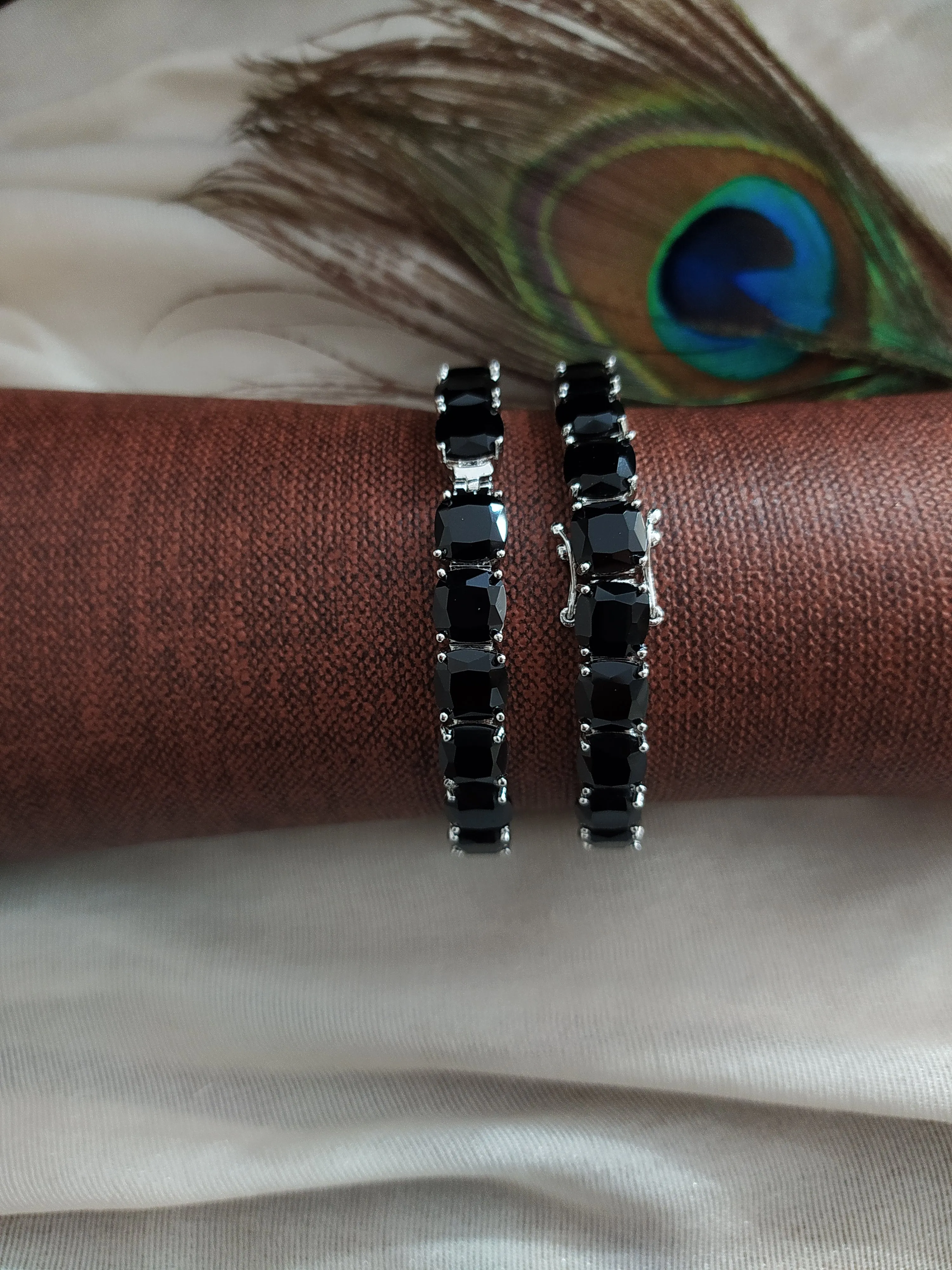 Rhodium Plated Stylish Openable Zircon Bangles