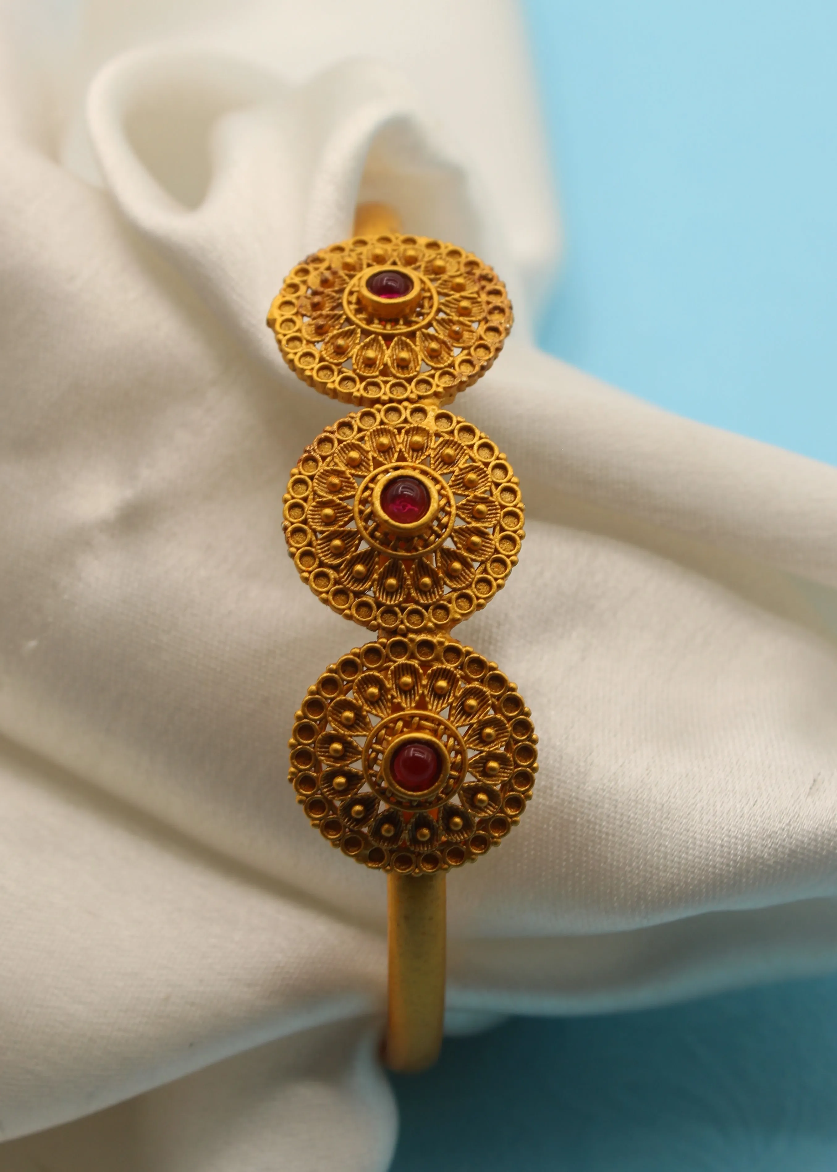 ROYAL DESIGNER KADA