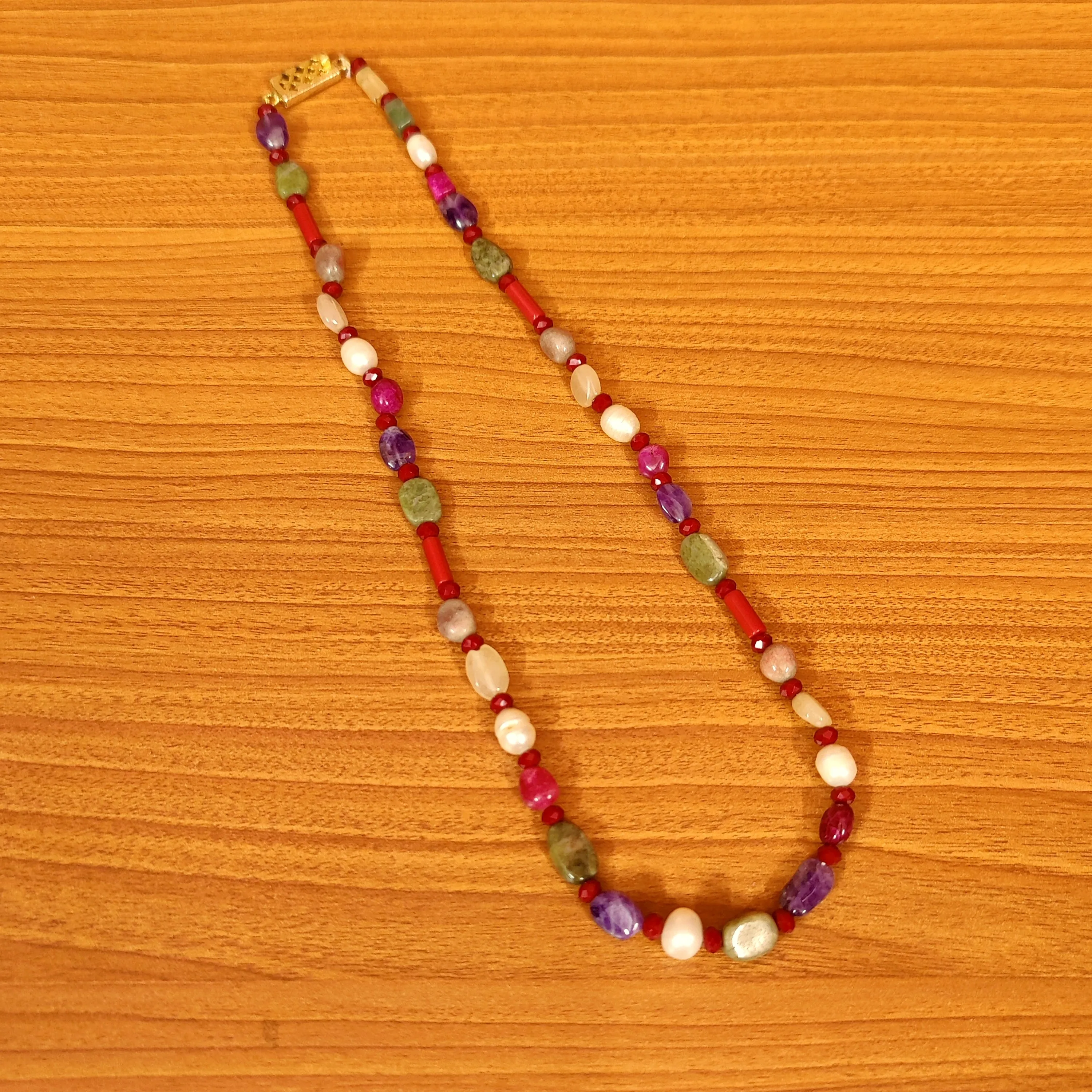 SEMI PRECIOUS GEM STONES SINGLE LINE NECKLACE