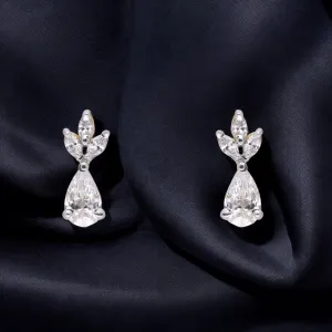 Sparkling Leaf Drop Earrings – Elegant & Graceful | SKU: 0021327704