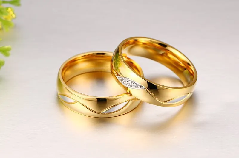 The Luxurious 18K Wedding Ring Collection