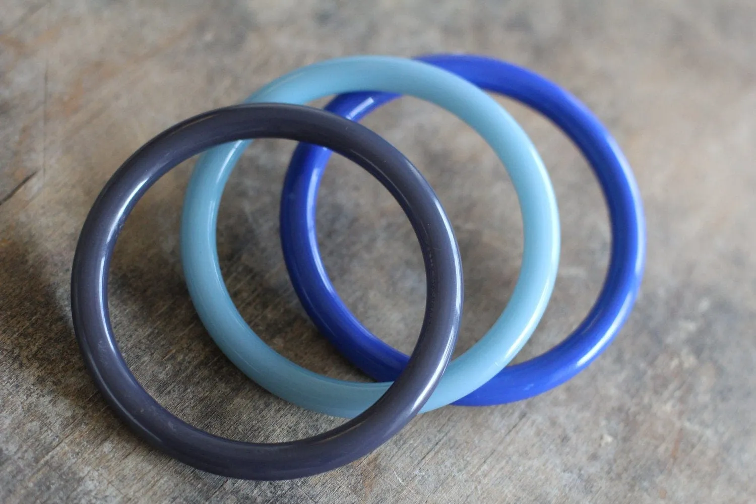 Vintage Buch and Deichmann Gradient Blue Bangles Set of 3