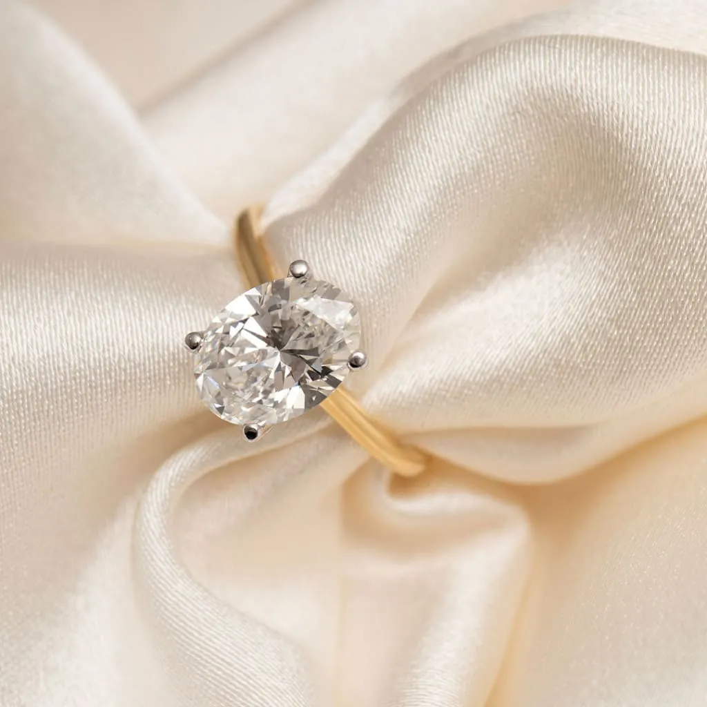 Zariyah 3.00ct | Oval Solitaire Lab Diamond Set in 18ct Gold