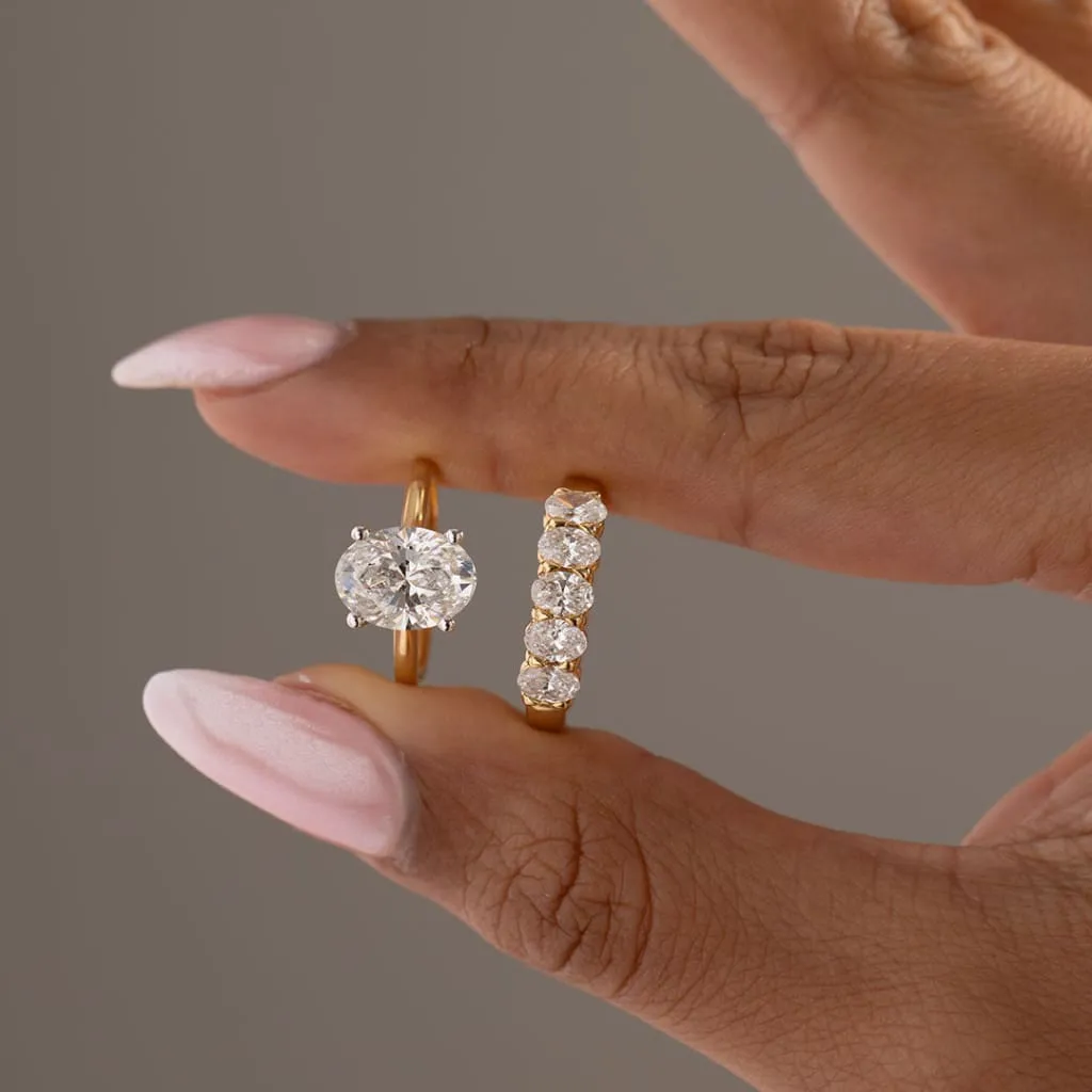 Zariyah 3.00ct | Oval Solitaire Lab Diamond Set in 18ct Gold